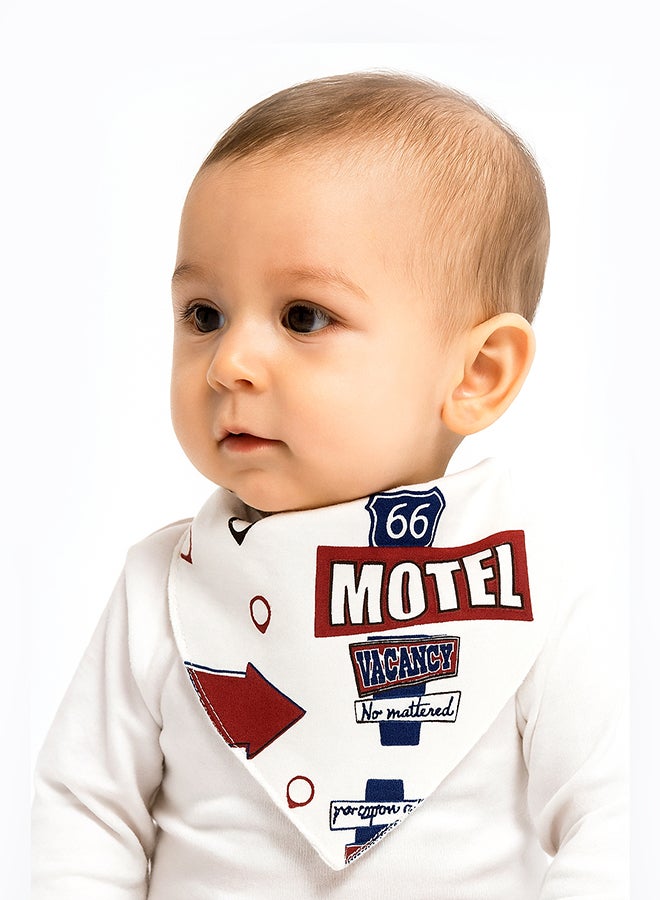 LITTLE SURPRISE BOX Little Surprise Box, 3PCS Set of Sports print premium adjustable snap button closure Bibs - Image 3