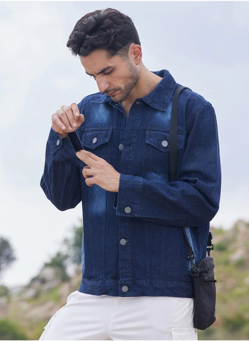 كامبوس سوترا Men's Navy Blue Dark-Wash Denim Jacket With Button-Closure
