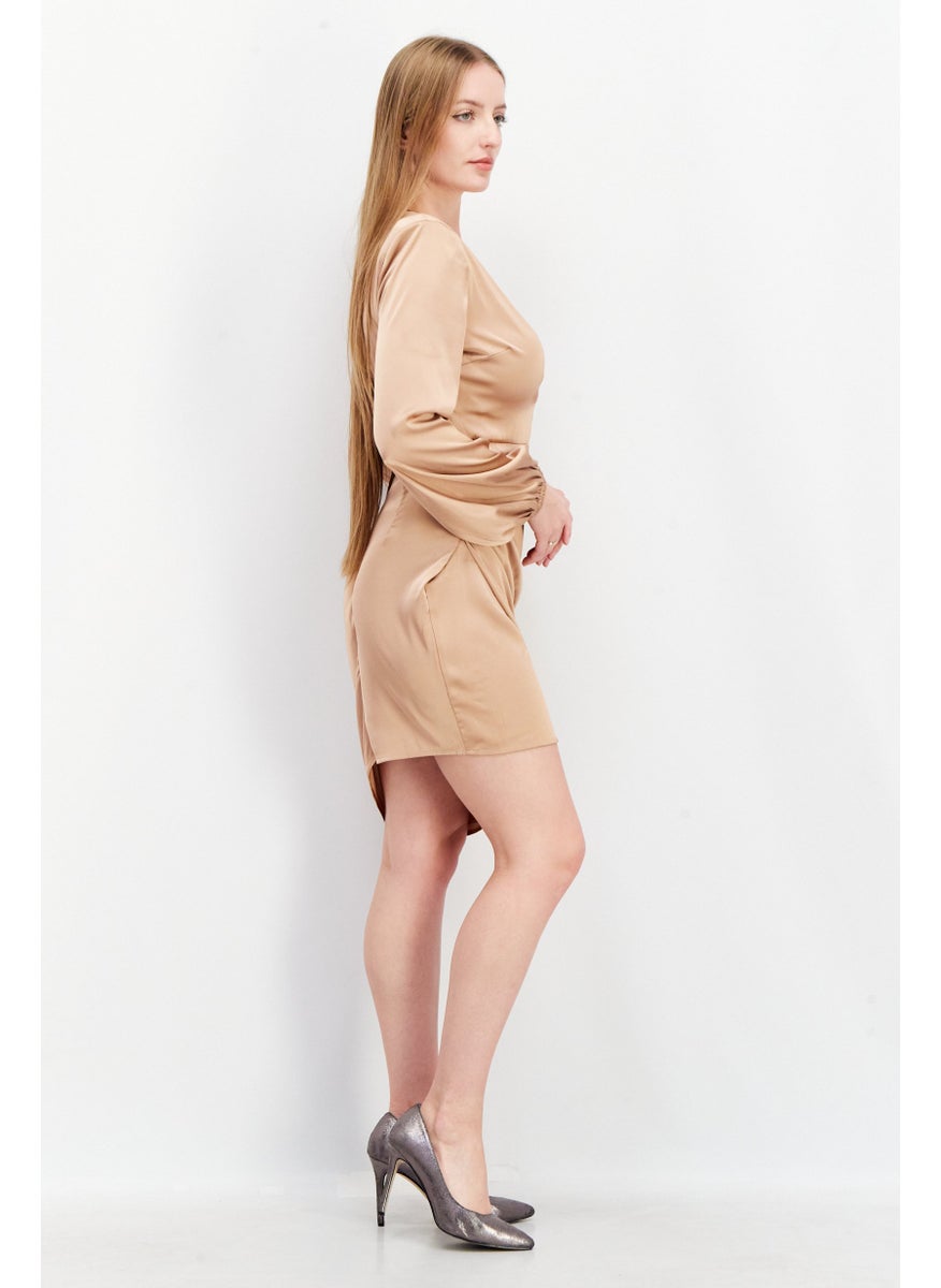 Women Plain Long Sleeve Padded Shoulder Midi Dress, Nude - pzsku/Z536C43942E91E23FBCC1Z/45/_/1737900620/9eccce38-572e-467b-bf55-88dc7701f37f