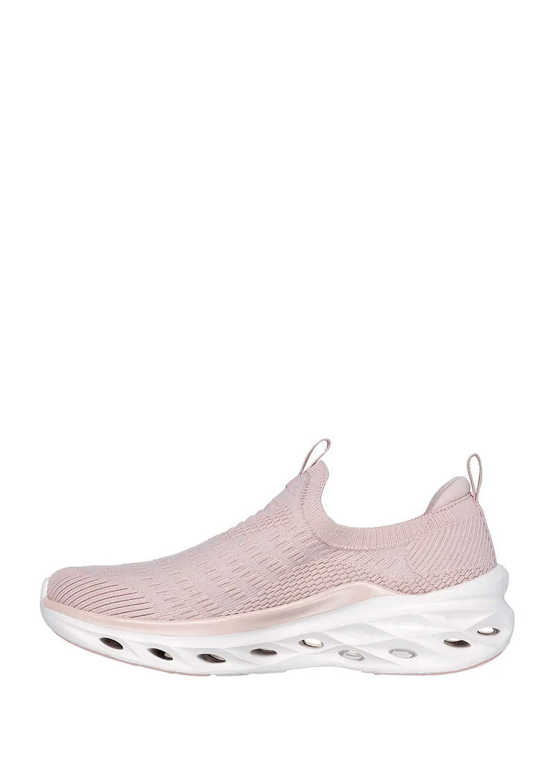 SKECHERS Glide-Step Swift