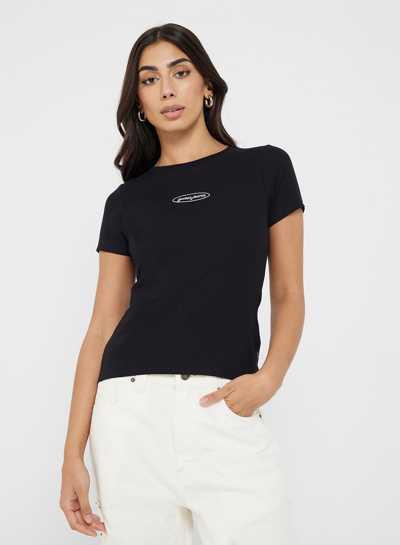 جس تي شيرت بقصة ضيقة وتفاصيل شعار مطرز - Image 1