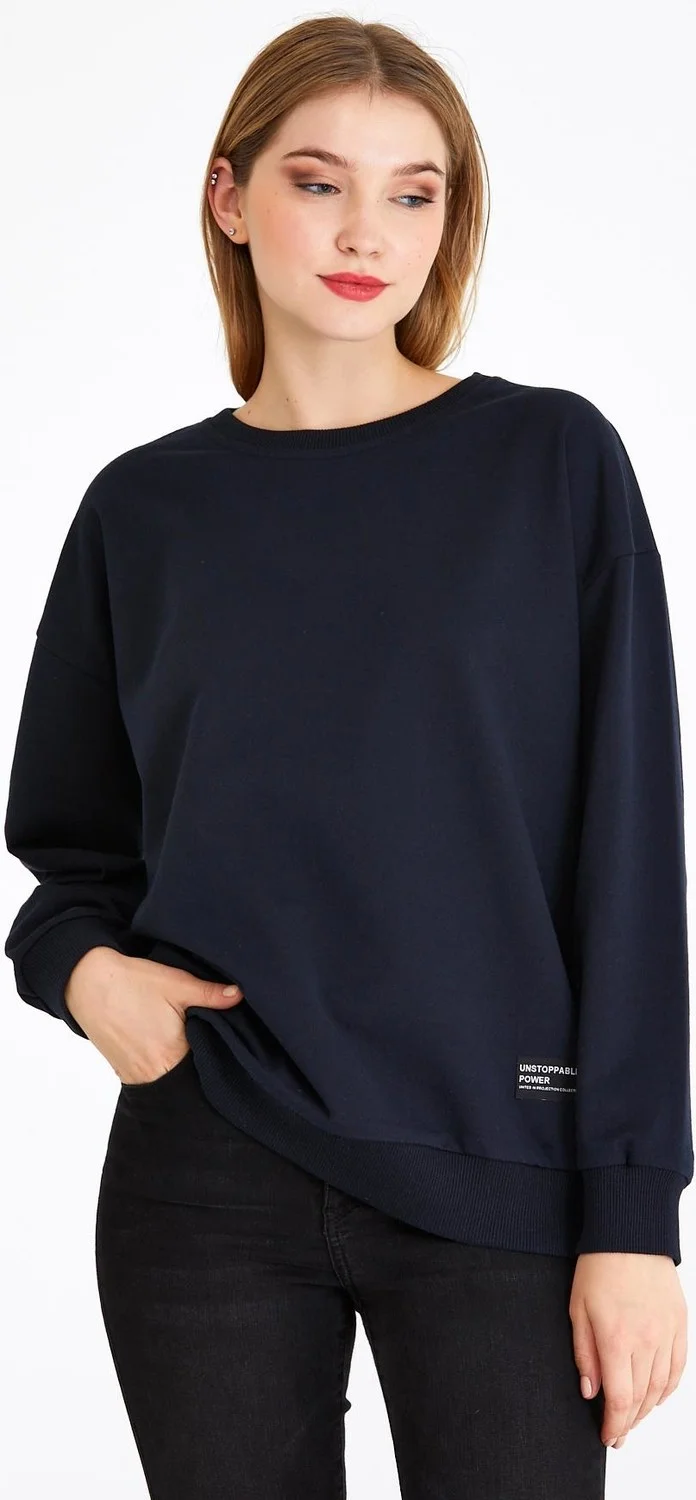 ميتاليك Women's Navy Blue Basic Crew Neck Sweatshirt