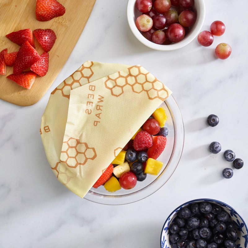 Bee's Wrap Beeswax Wraps for Food - Honeycomb Medium 3 Pack Made in USA Reusable & Organic Food Wraps, Sandwich Wrap & Bowl Covers - Eco-Friendly Alternative to Aluminum Foil & Plastic Wrap - Image 4
