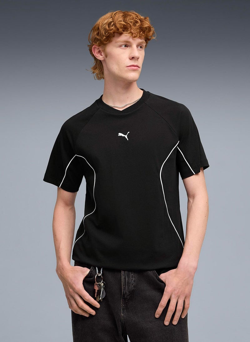 PUMA Essential Logo T-Shirt - Image 1