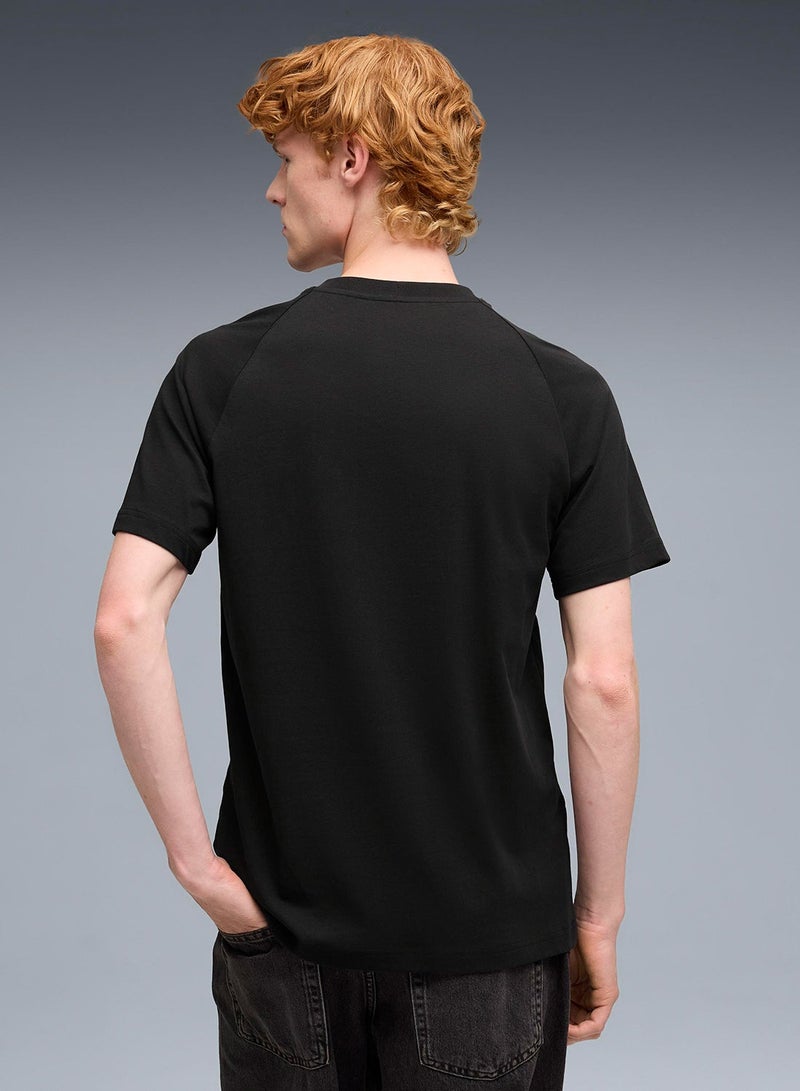 PUMA Essential Logo T-Shirt - Image 2