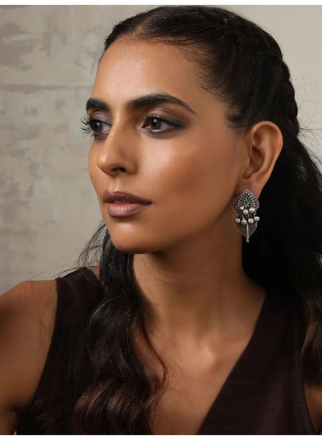 trueBrowns trueBrowns Silver Tone Leaf Stud Earrings