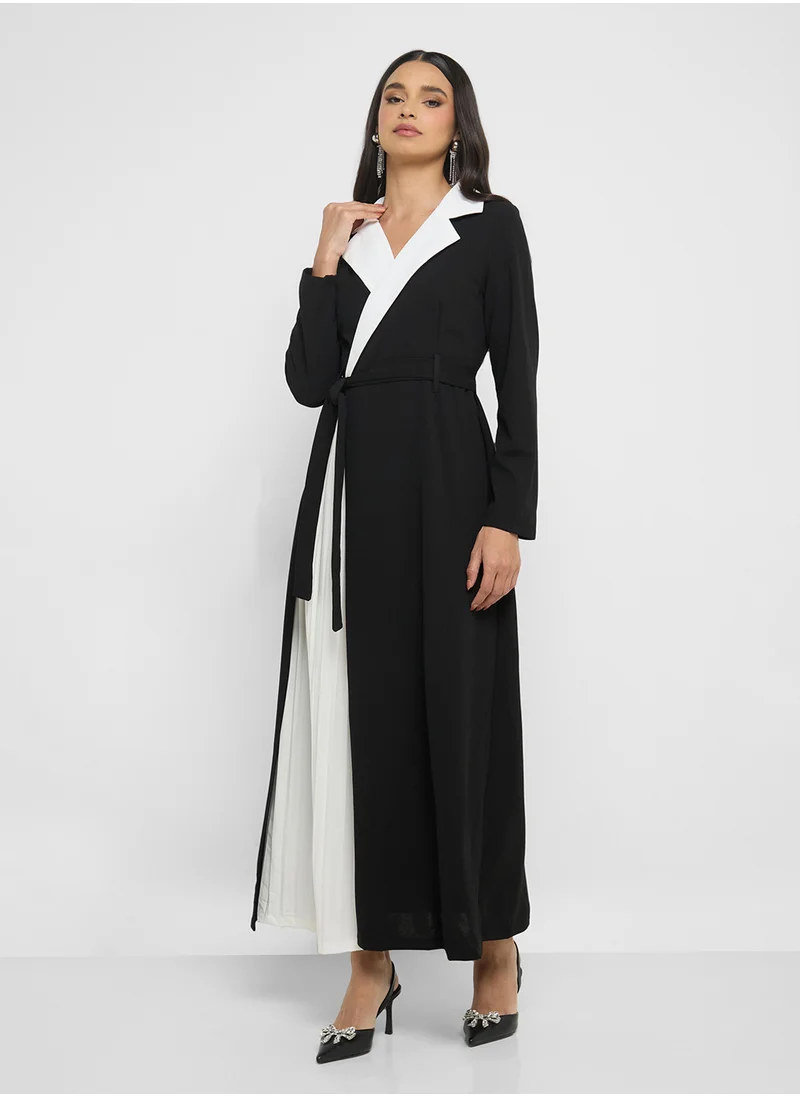 خزانة Contrast Toned Blazer Abaya