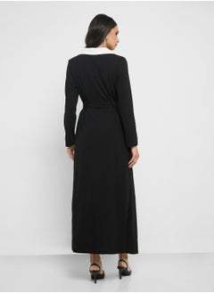 Khizana Contrast Toned Blazer Abaya  - Image 2