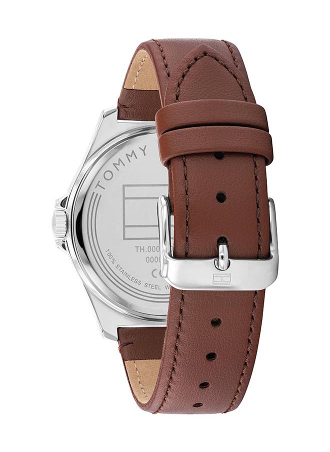 TOMMY HILFIGER Men's Analog Round Shape Leather Wrist Watch 1710602 - 43 Mm  - Image 3