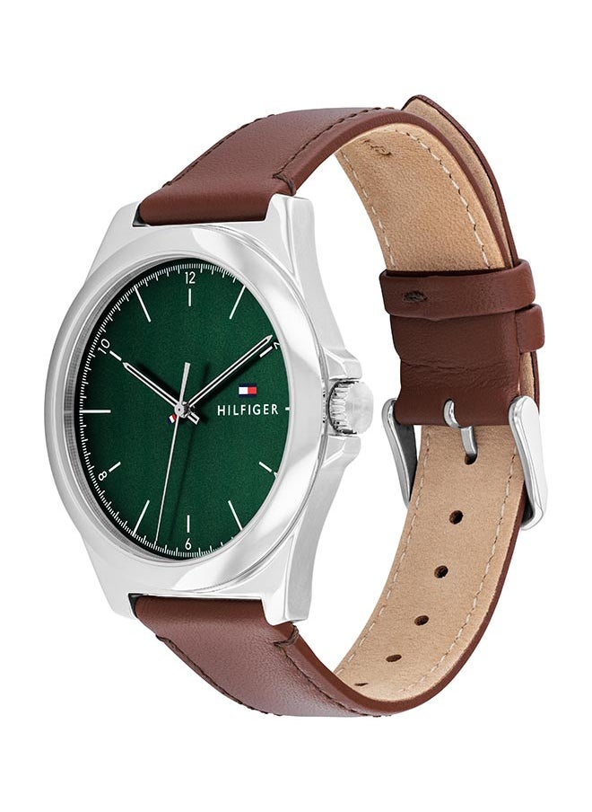 TOMMY HILFIGER Men's Analog Round Shape Leather Wrist Watch 1710602 - 43 Mm  - Image 4