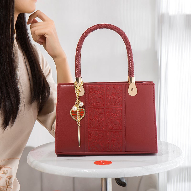 Chinese Style Embroidered Red Bag Bridal Wedding Bag Women'S Large Capacity Middle-Aged Mom Handbag Crossbody Mother-In-Law Gift - Image 5