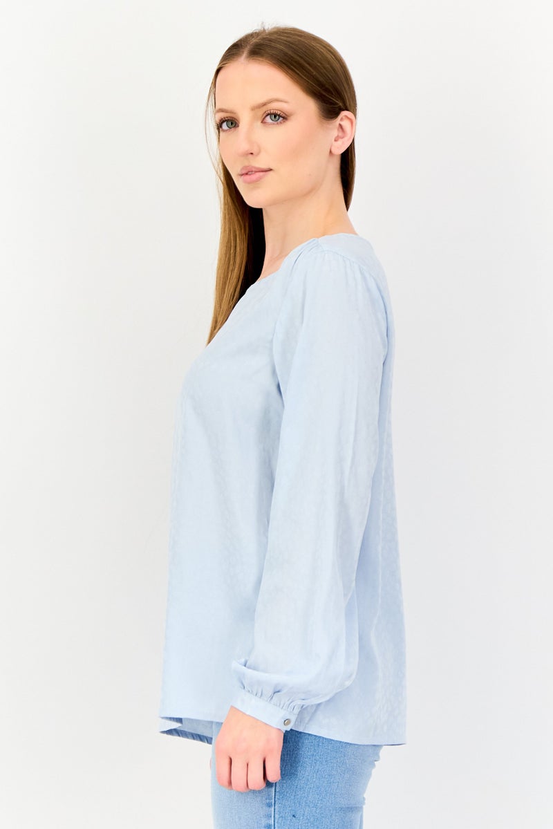 VERO MODA بلوزة من فيرو مودة للنساء بأكمام طويلة وياقة دائرية، لون أزرق فاتح - Image 2