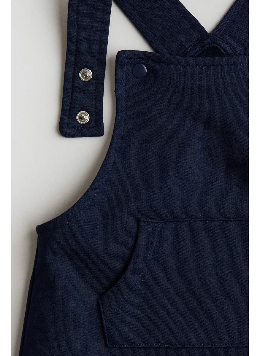 اتش اند ام Sweatshirt Dungaree Shorts