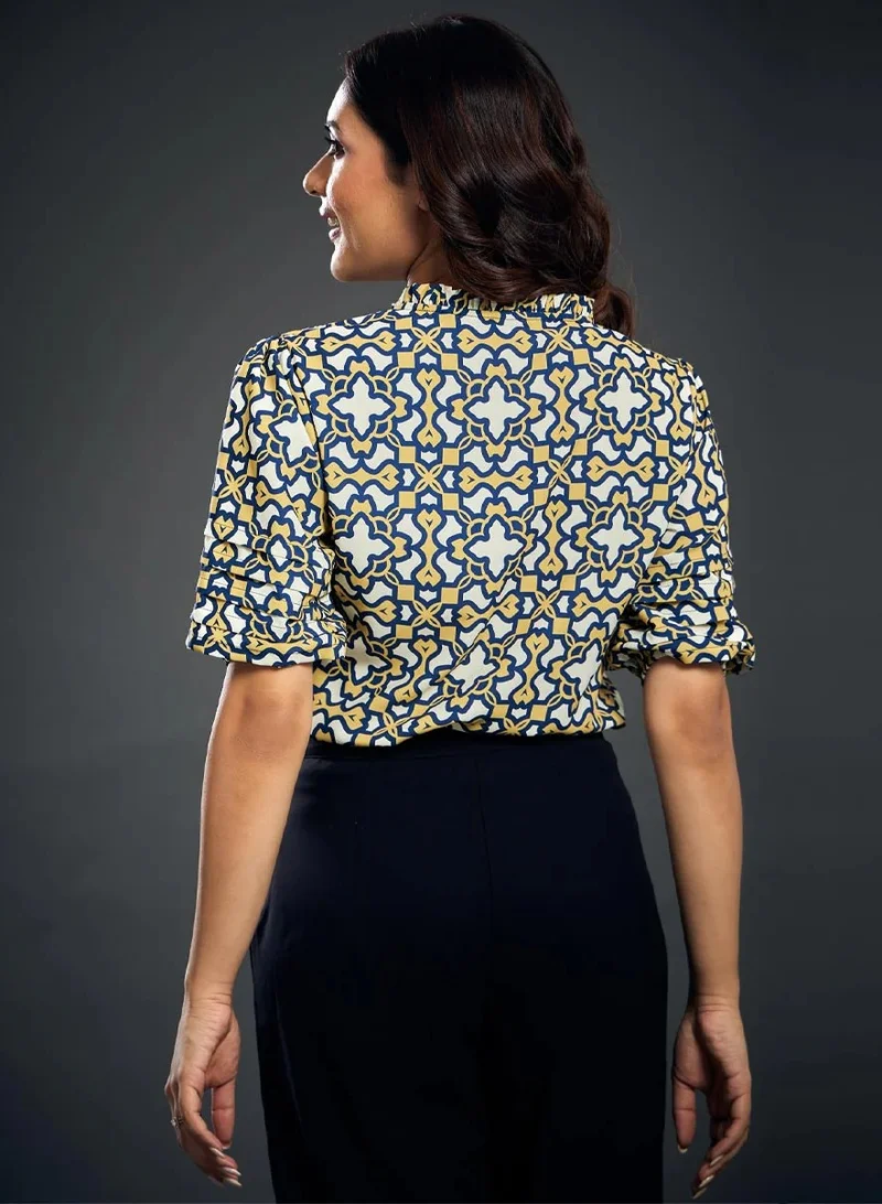 Zigzag Puffed Sleeve Front VNeck Printed Top
