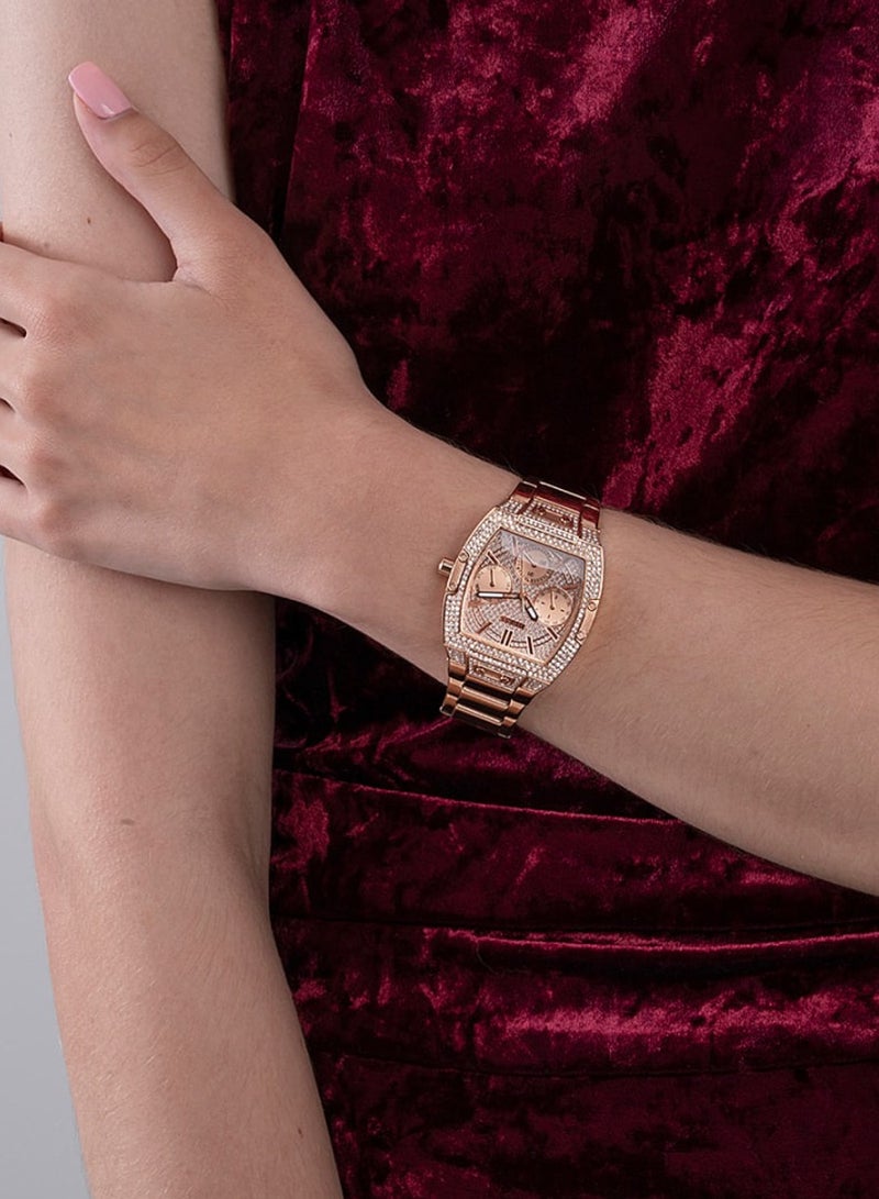 GUESS ساعة جيس للنساء ذات هيكل ذهبي وردي وسوار من الستانلس ستيل GW0104L3 - Image 4