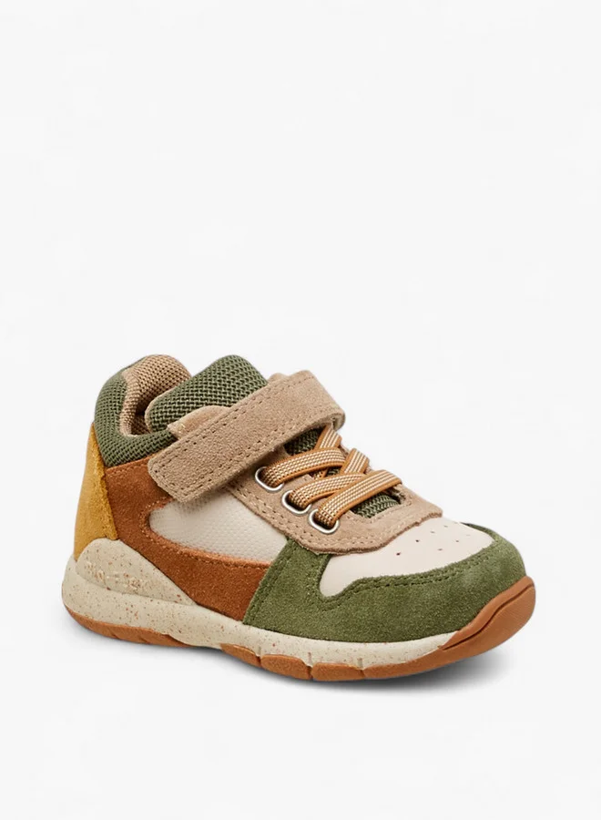 بيرفيت Panelled Sneakers with Hook and Loop Closure