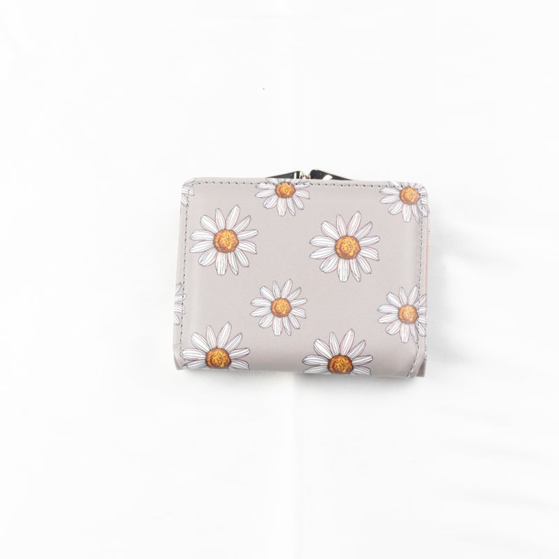 Leather Flip Wallet & Card Holder with Multiple Pockets - Image 2