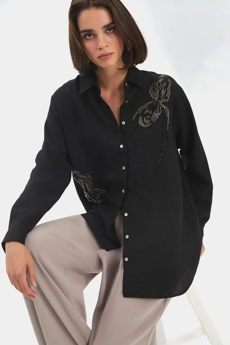 JUNE Women's Exclusive Oversize/loose Cut Embroidered Detailed Shirt