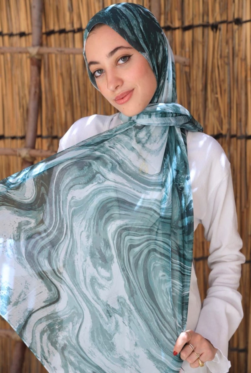 Luxury Linen Islamic Hijab Scarf for Women– Elegant Design for Daily Wear & Special Occasions – Size 200 × 75 cm