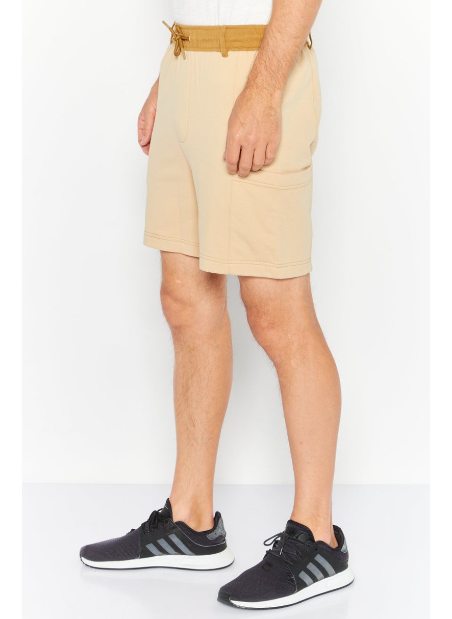 ESPRIT Men Drawstring Solid Basic Short, Beige  - Image 3