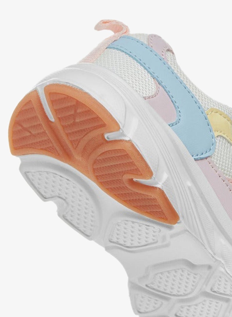 جونيورز سنيكرز بناتي بألواح وإغلاق بشريط لاصق - Image 5