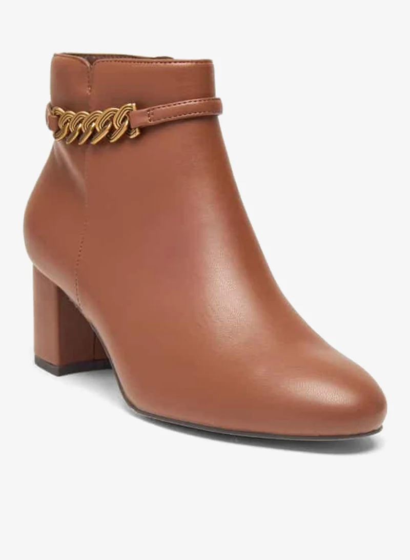 سيليست بوت نسائي بكعب عريض وسحاب