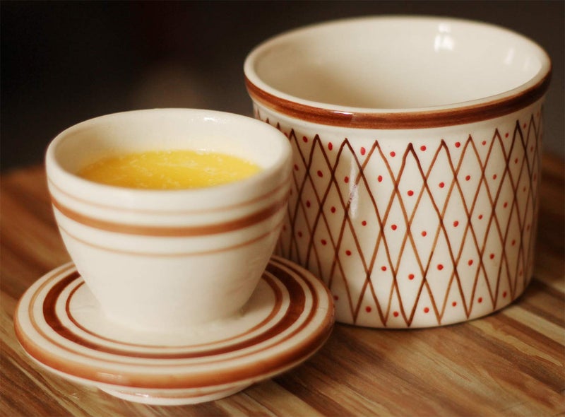 AB Handicrafts abhandicrafts Butter Dish Red White Color Ceramic Butter Keeper Crock with Water Butter Keeper No More Hard Butter Perfect Spreadable Without Fridge Dishwasher Safe  - Image 3