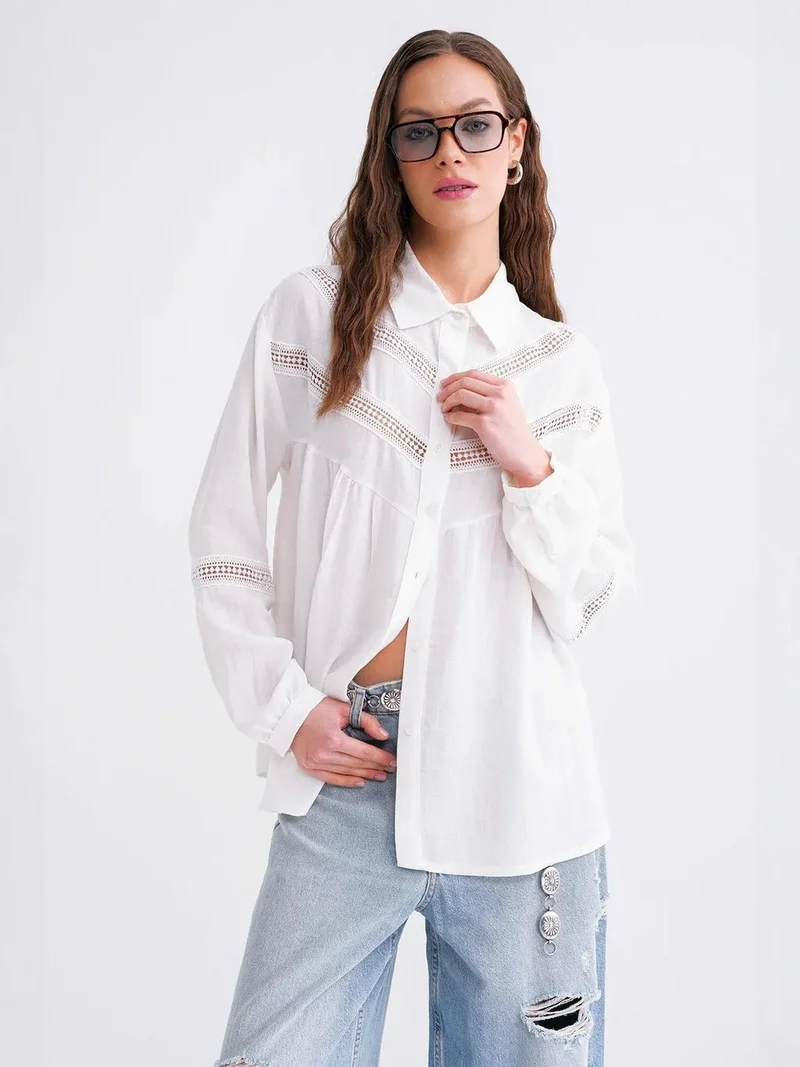 MixRay Mixray Oversize Shirt with Lace Embroidery
