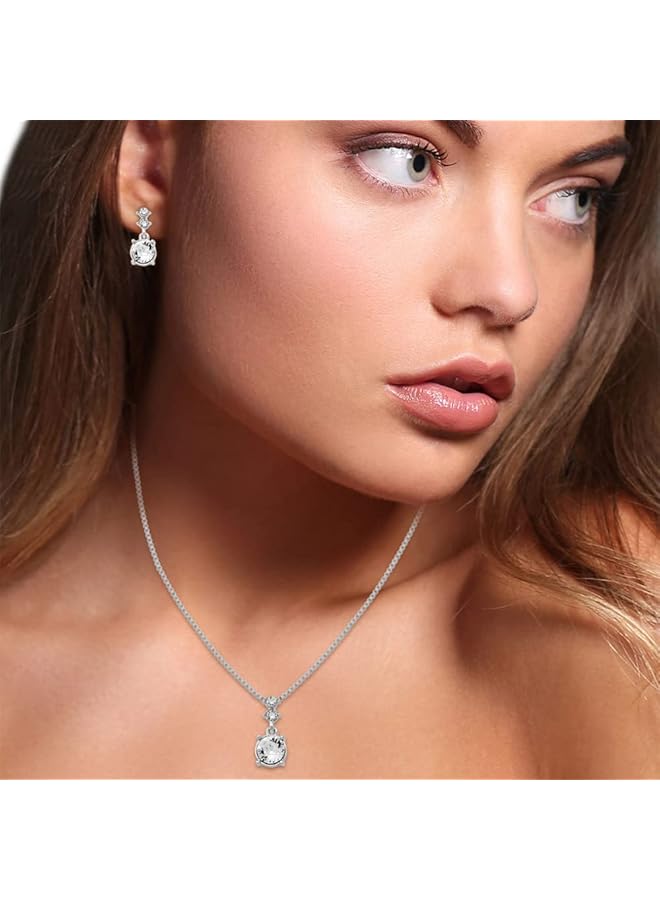 ناين ويست طقم من قلادة وأقراط باللون الفضي - Image 3