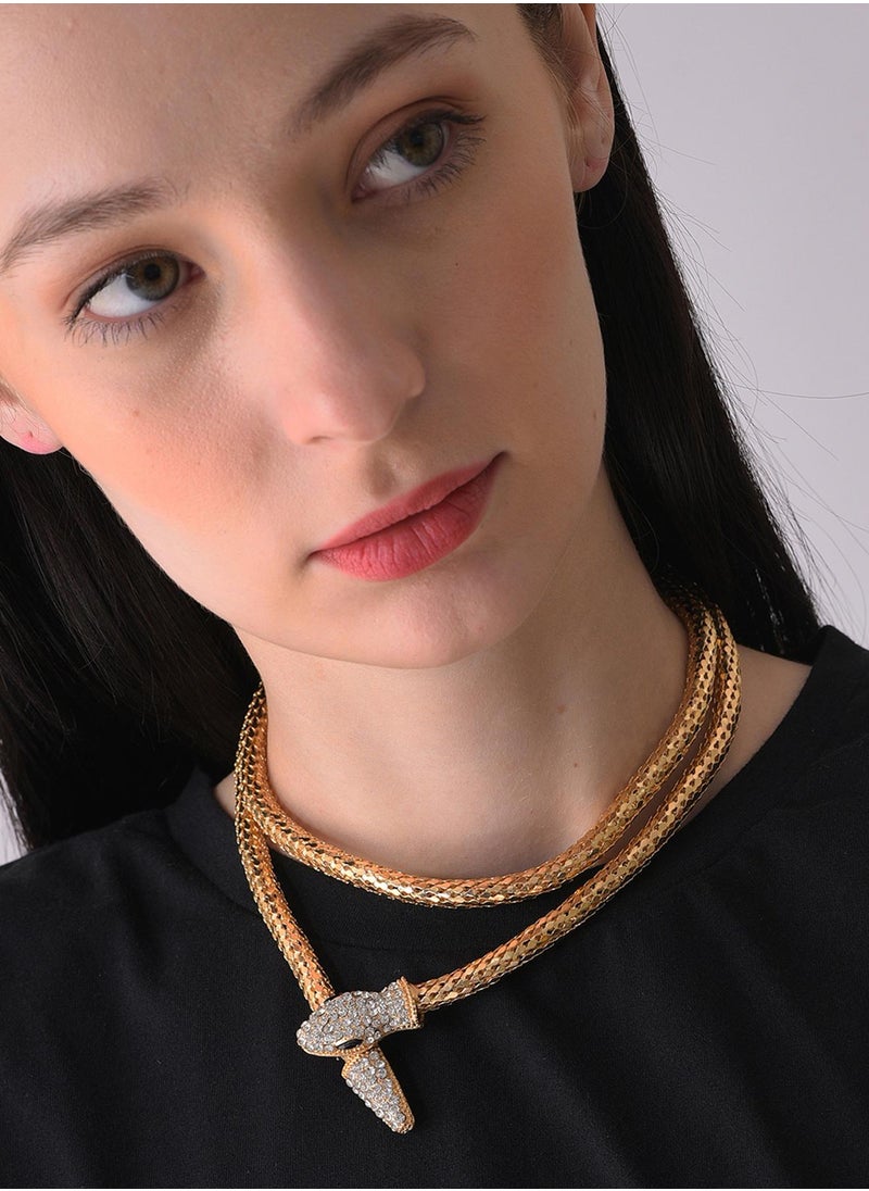 SOHI White Contemporary Necklace  - Image 4