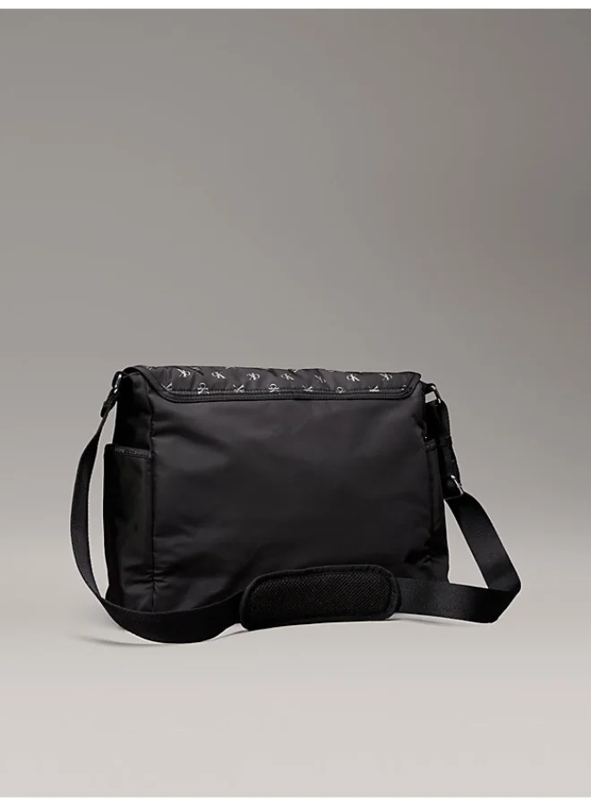 كالفن كلاين جينز حقيبة حفاض الأطفال