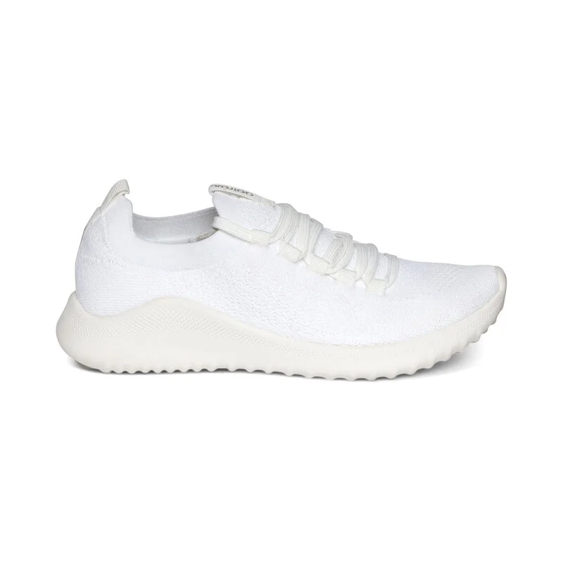 aetrex Carly Arch Support Sneakers White