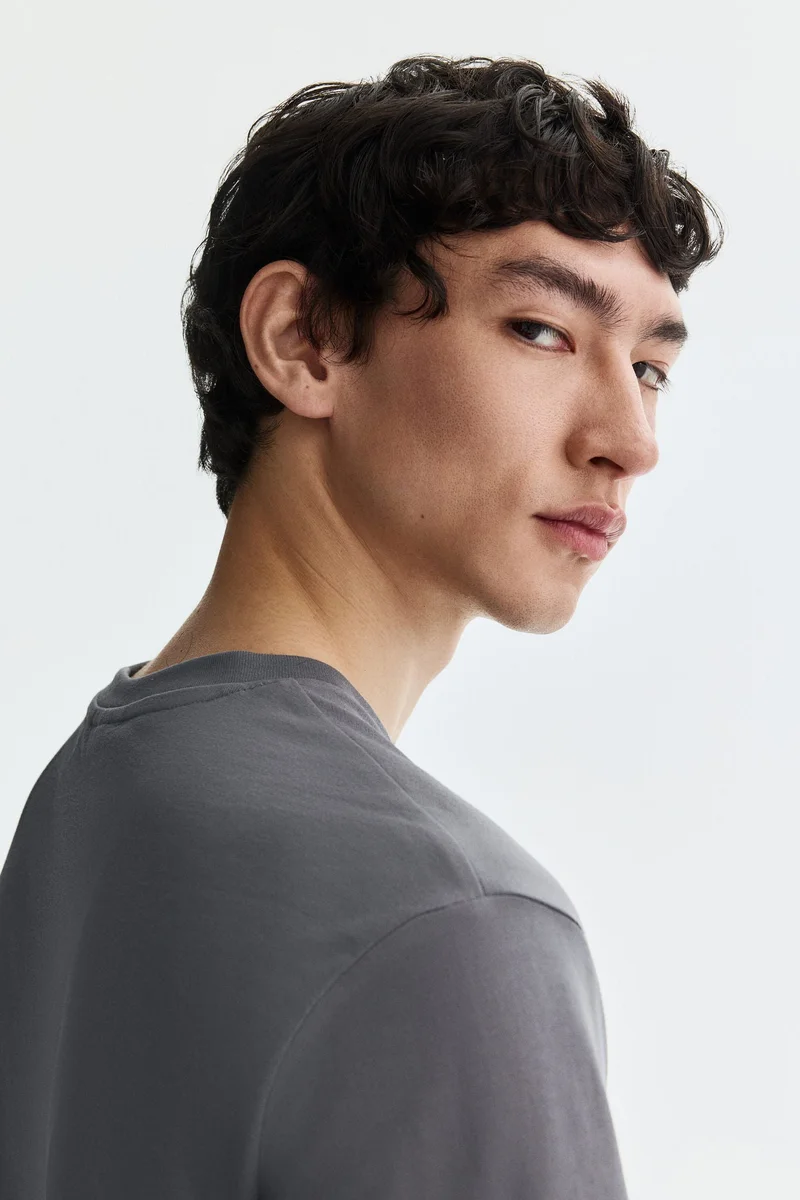 H&M  Regular Fit COOLMAX® T-shirt for Men | Best Price UAE