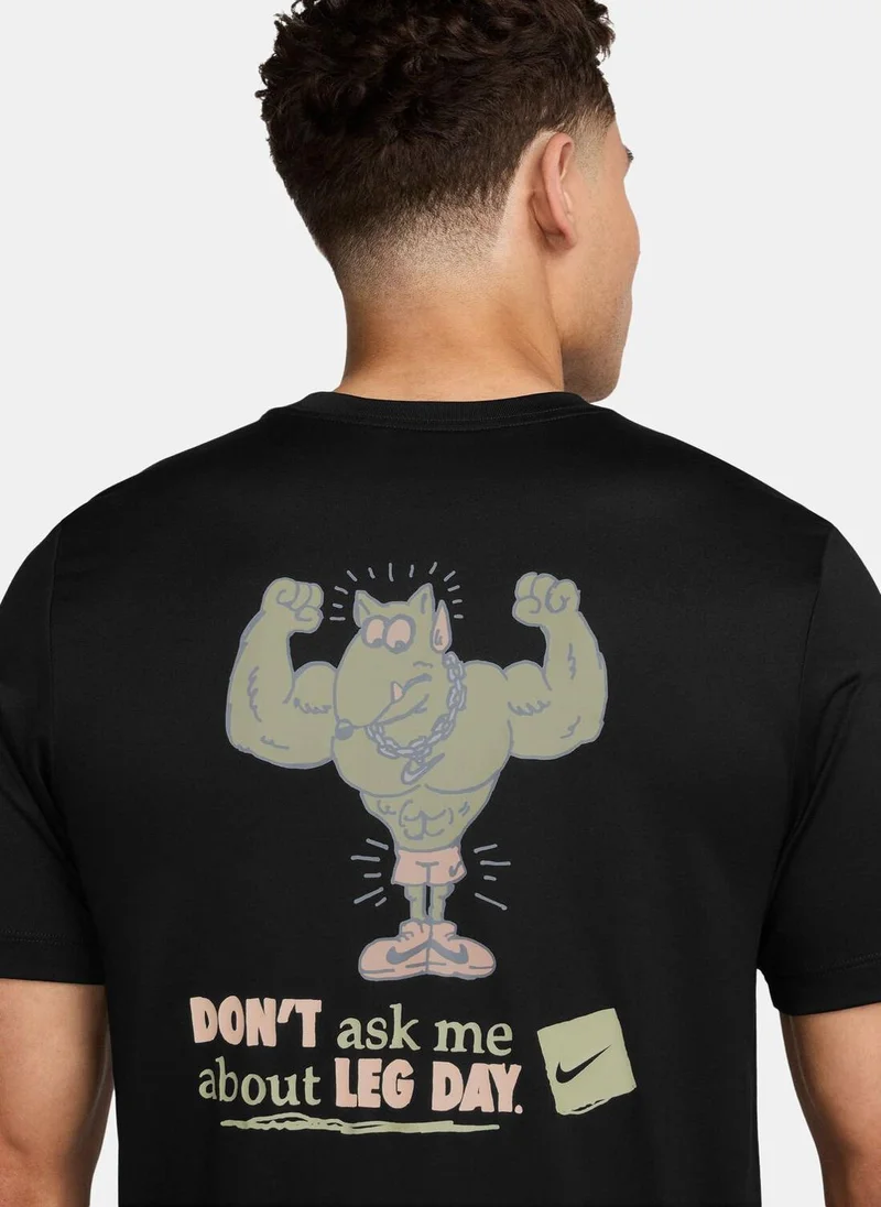 نايكي Men's Dri-FIT Training T-Shirt
