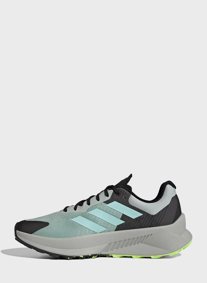 adidas حذاء تيريكس سولسترايد إف