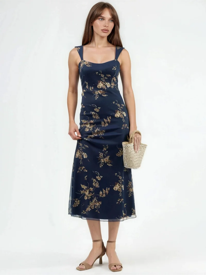 هيكاب Floral Midi Dress with Heart Collar