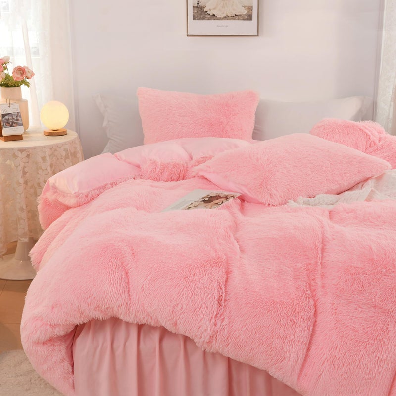 Litanika Litanika Pink Fluffy Comforter Queen Size  Luxury Shaggy Faux Fur Bedding Cute for Women Girls  Ultra Soft Velvet Fuzzy Queen Bed Set 3 Pieces(1 Plush Comforter 90?90 Inch  2 Pillowcases)  - Image 5