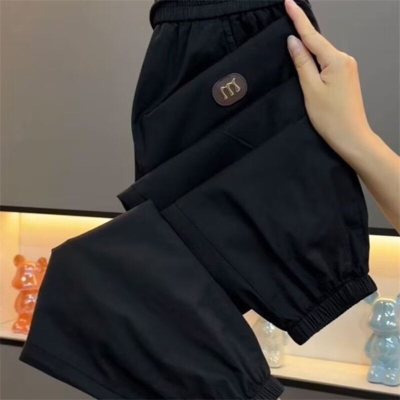 Unisex Classic Denim Jeans Loose Fit Daily Outdoor Wear - Image 1
