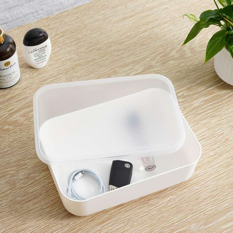 Pan Home Livia Versatile Storage Box with lid 2.7l 26.3x18.5x7.6cm - White