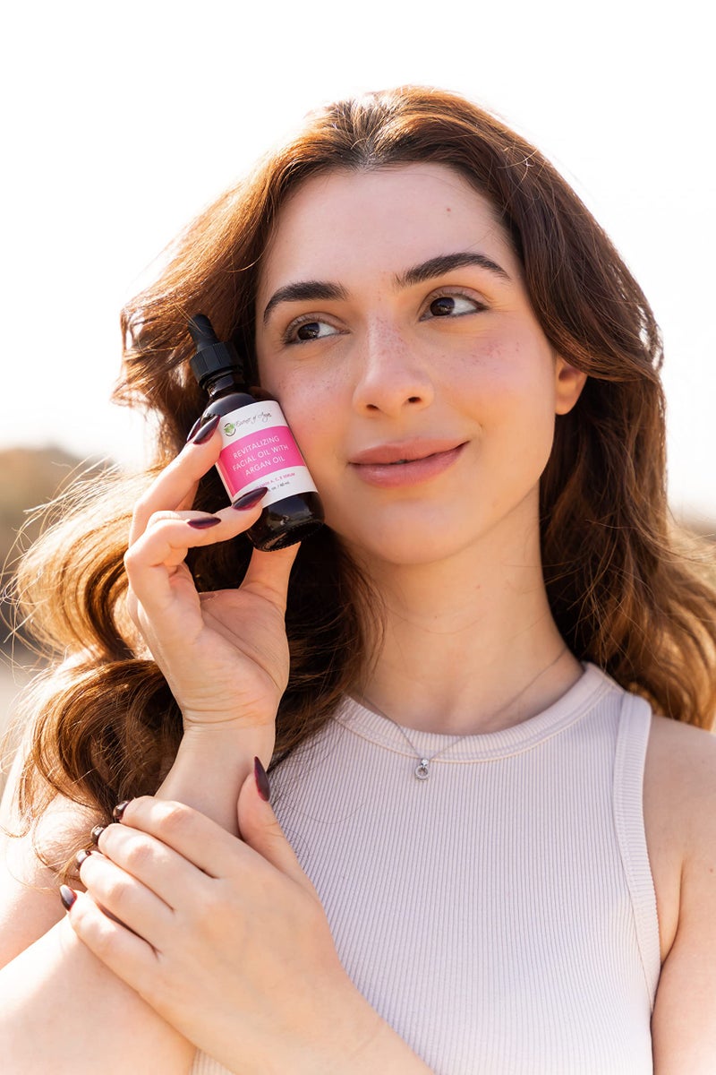 Essence of Argan Vitamin Serum for Face, Revitalizing Serum Oil for Dry Skin with Vitamins A, C, E and Bâ€™s, Argan Oil and Rosa Mosqueta, Rejuvenating and Hydrating Skin Care for Women (2 fl oz/60 ml) - Image 3