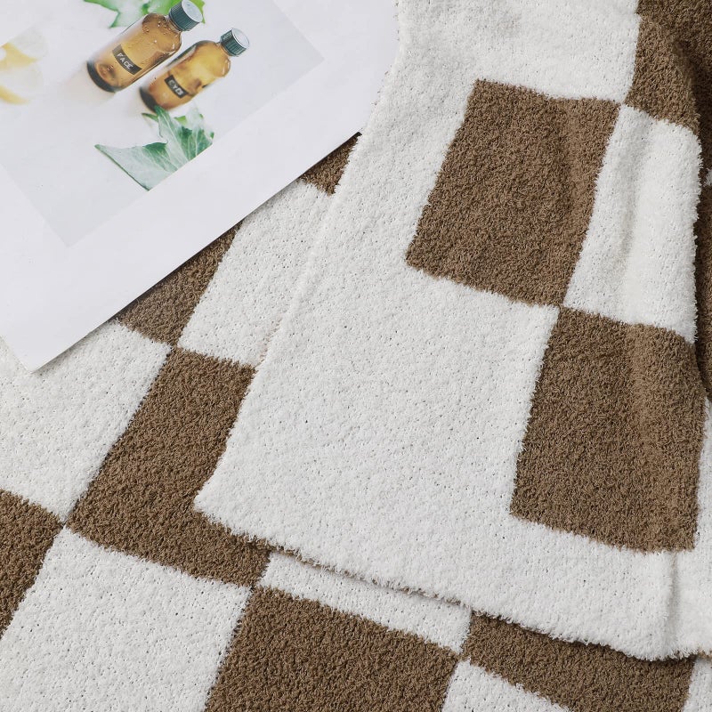 bearberry bearberry Fuzzy Checkerboard Grid Throw Blanket Soft Cozy Warm Microfiber All Season Blanket Decor for Couch Sofa Bed Travel Home (Mocha  50''x60'')  - Image 4