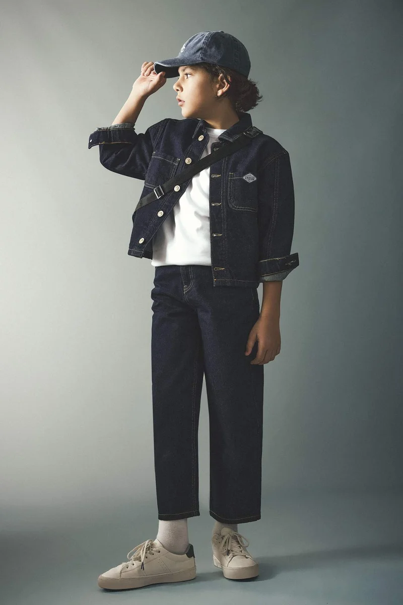 ديفاكتو Boy Buttoned Embroidered Denim Jacket