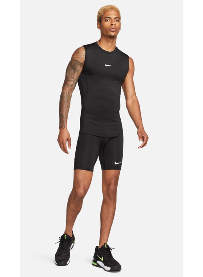 Nike تي شيرت لياقة بدنية بدون أكمام للرجال بتقنية Dri-FIT - Image 1