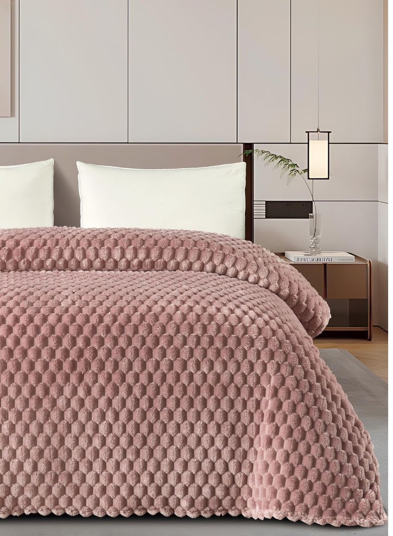 مينج لي بطانيه نفرين مخمليه  ساده محفور مقاس  220*240سم - Image 2