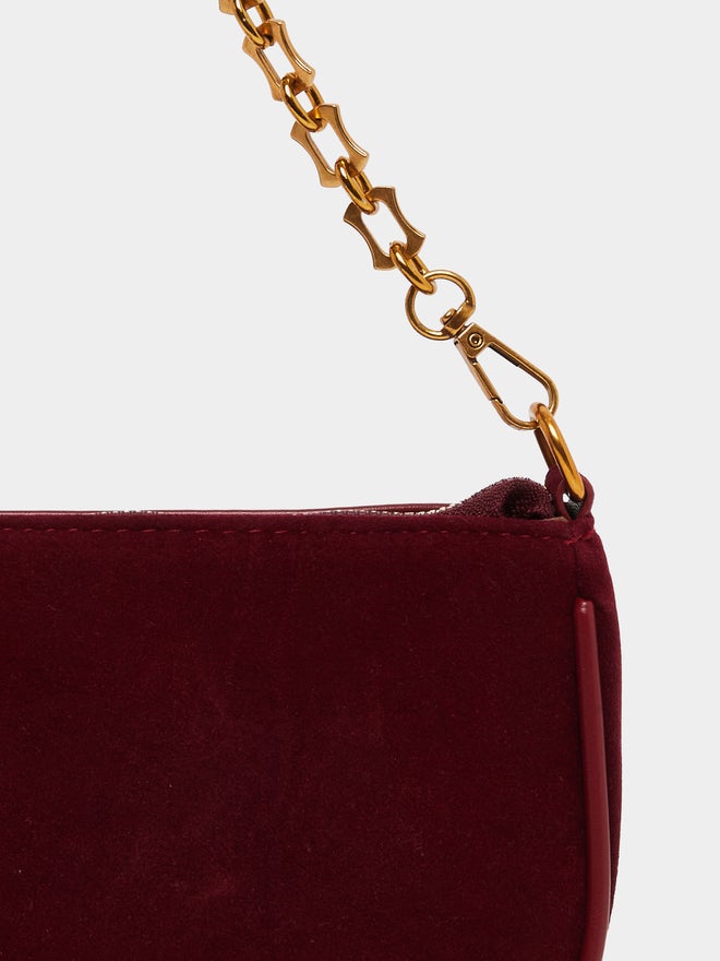 Styli Styli Chain Drop Velvet Look Baguette Bag - Image 5