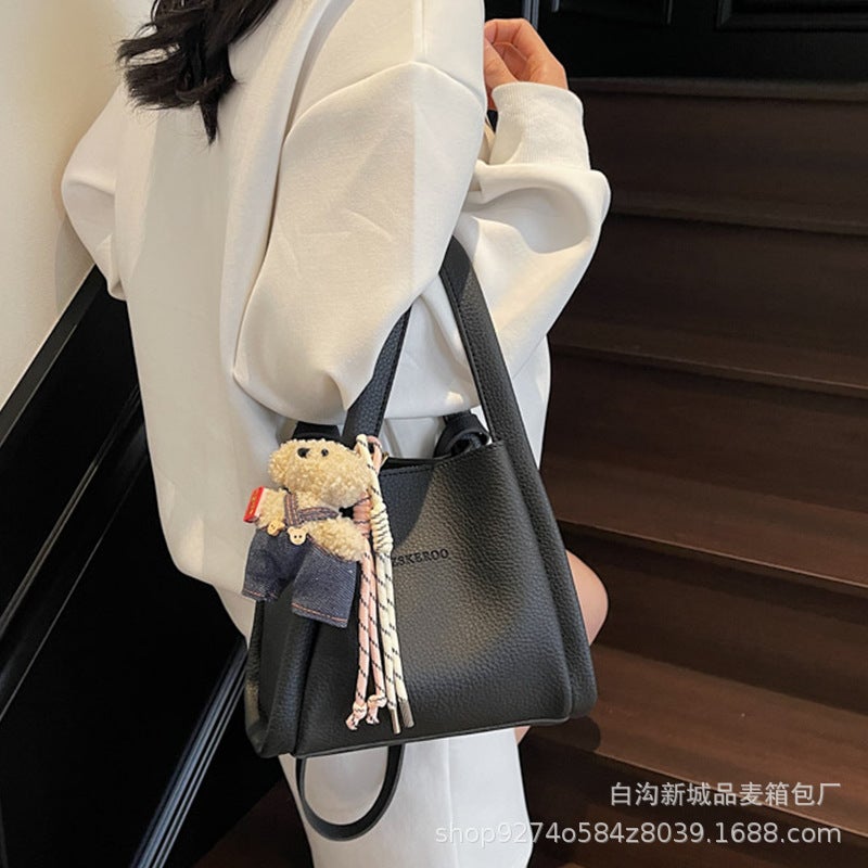 New Fashion Niche Design Portable Food Basket Bucket Bag Women'S Casual One-Shoulder Bag With Litchi Pattern - Image 4