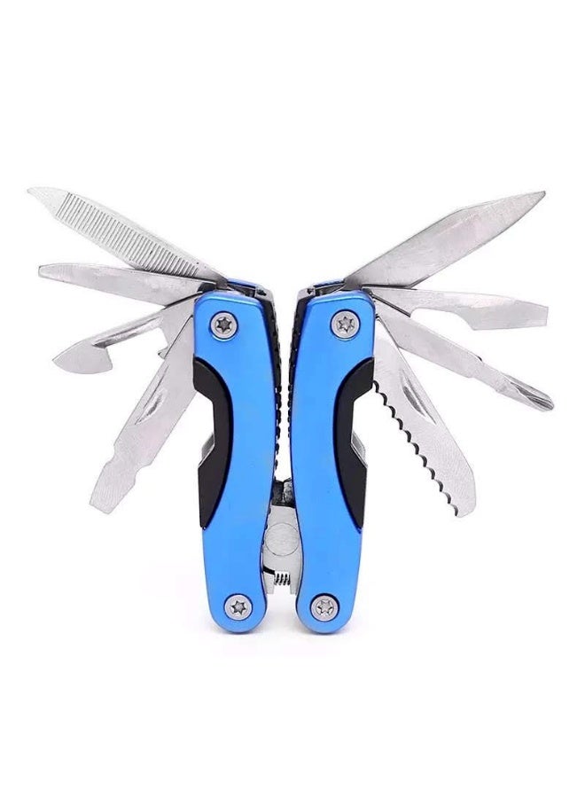 Traveler Multi Purpose Hand Tool Set - Image 1