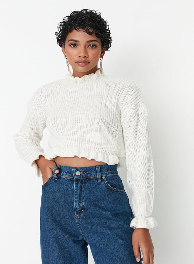 trendyol Ecru Crop Knitwear Sweater TWOAW22KZ0530  - Image 2