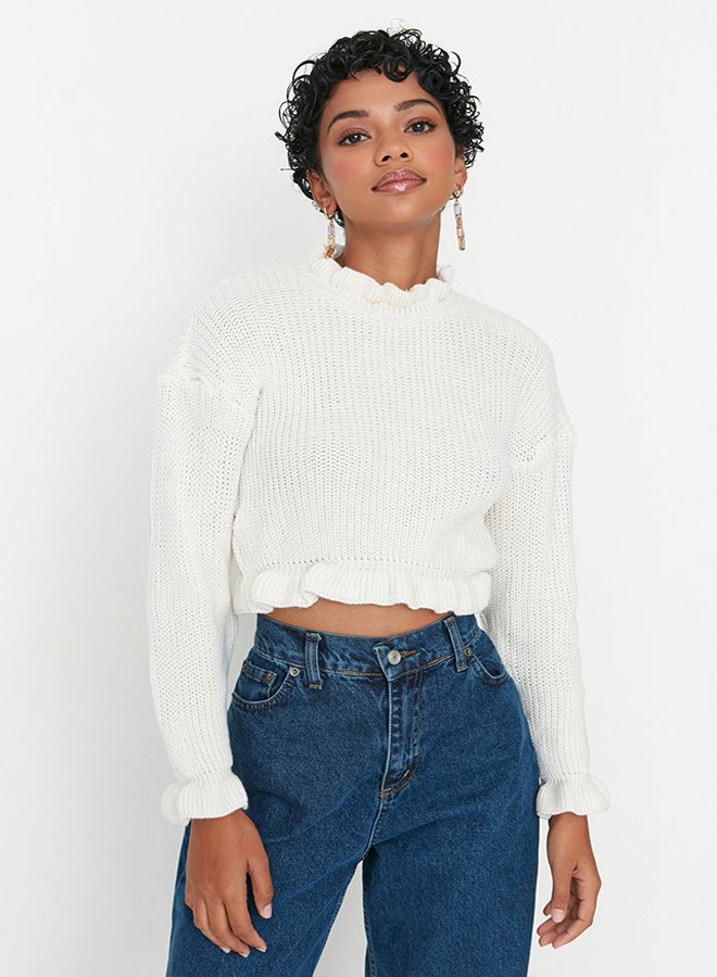 trendyol Ecru Crop Knitwear Sweater TWOAW22KZ0530  - Image 3