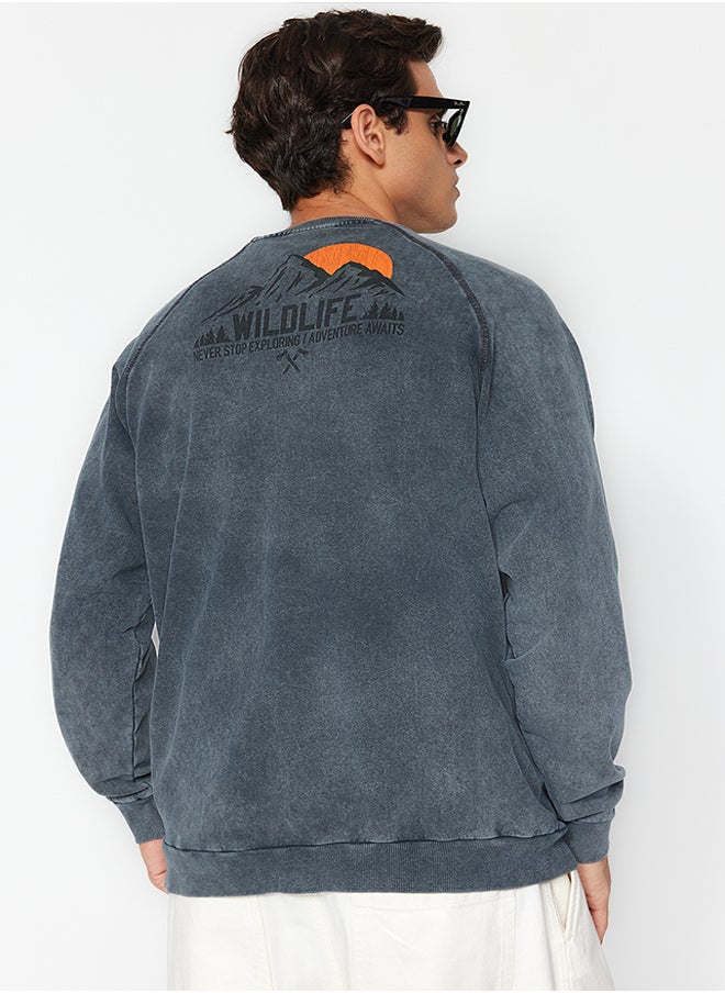 trendyol Anthracite Oversize/Wide Fit Tropical Printed 100% Cotton Sweatshirt TMNAW24SW00060  - Image 3